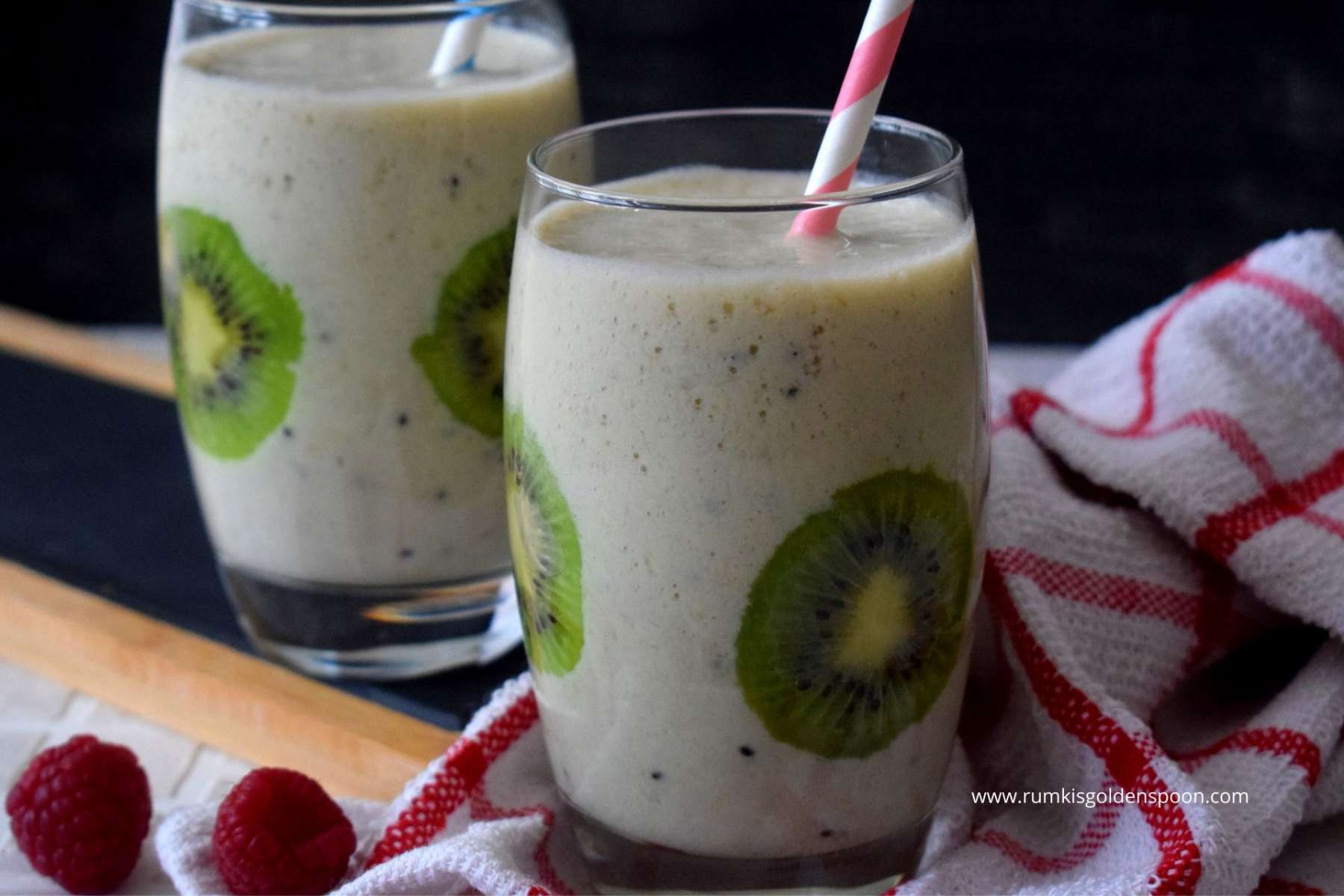 Banana Kiwi Smoothie | Smoothie Recipe With Banana - Rumki's Golden Spoon