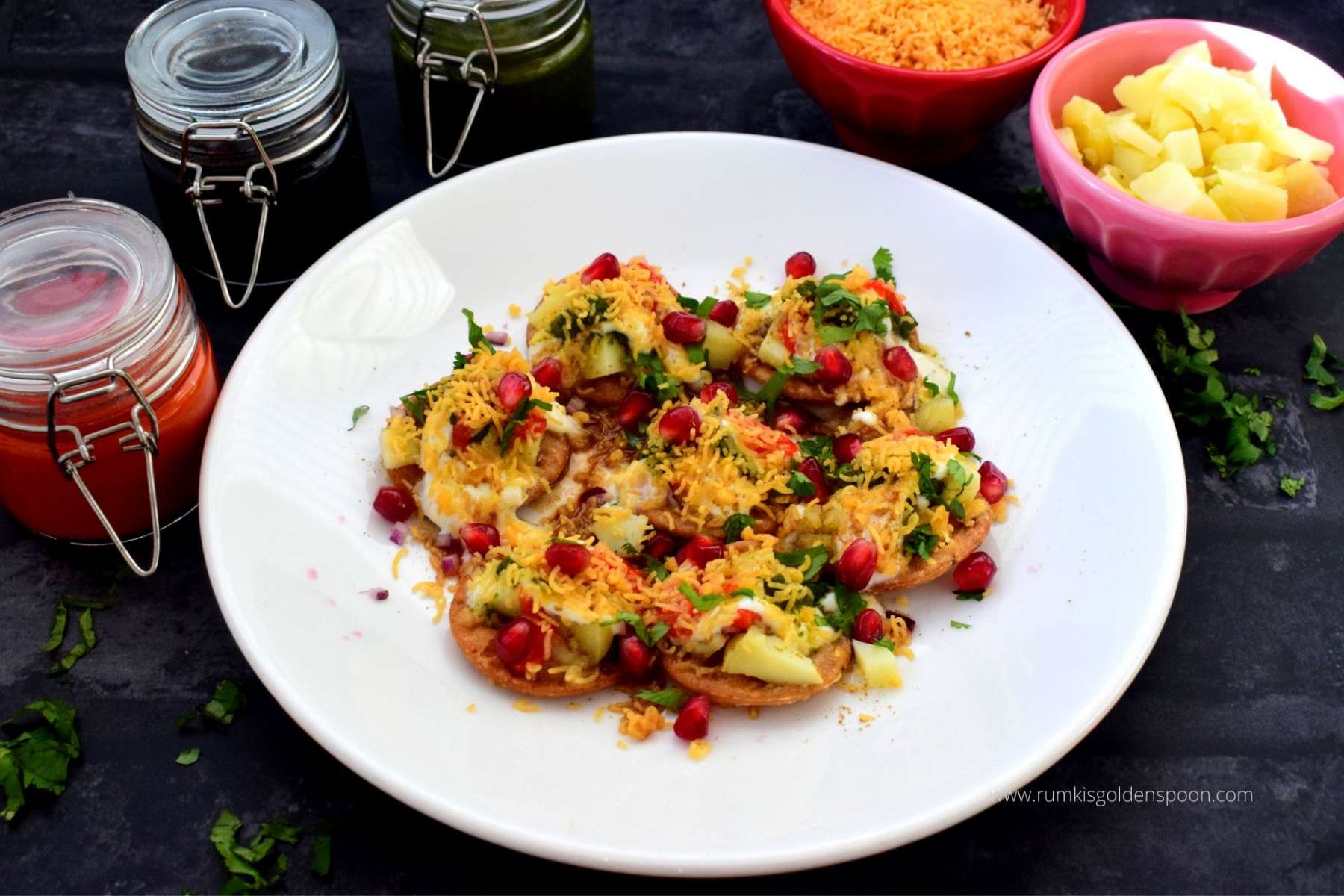 papdi-chaat-recipe-dahi-papri-chaat-how-to-make-papdi-chaat-rumki