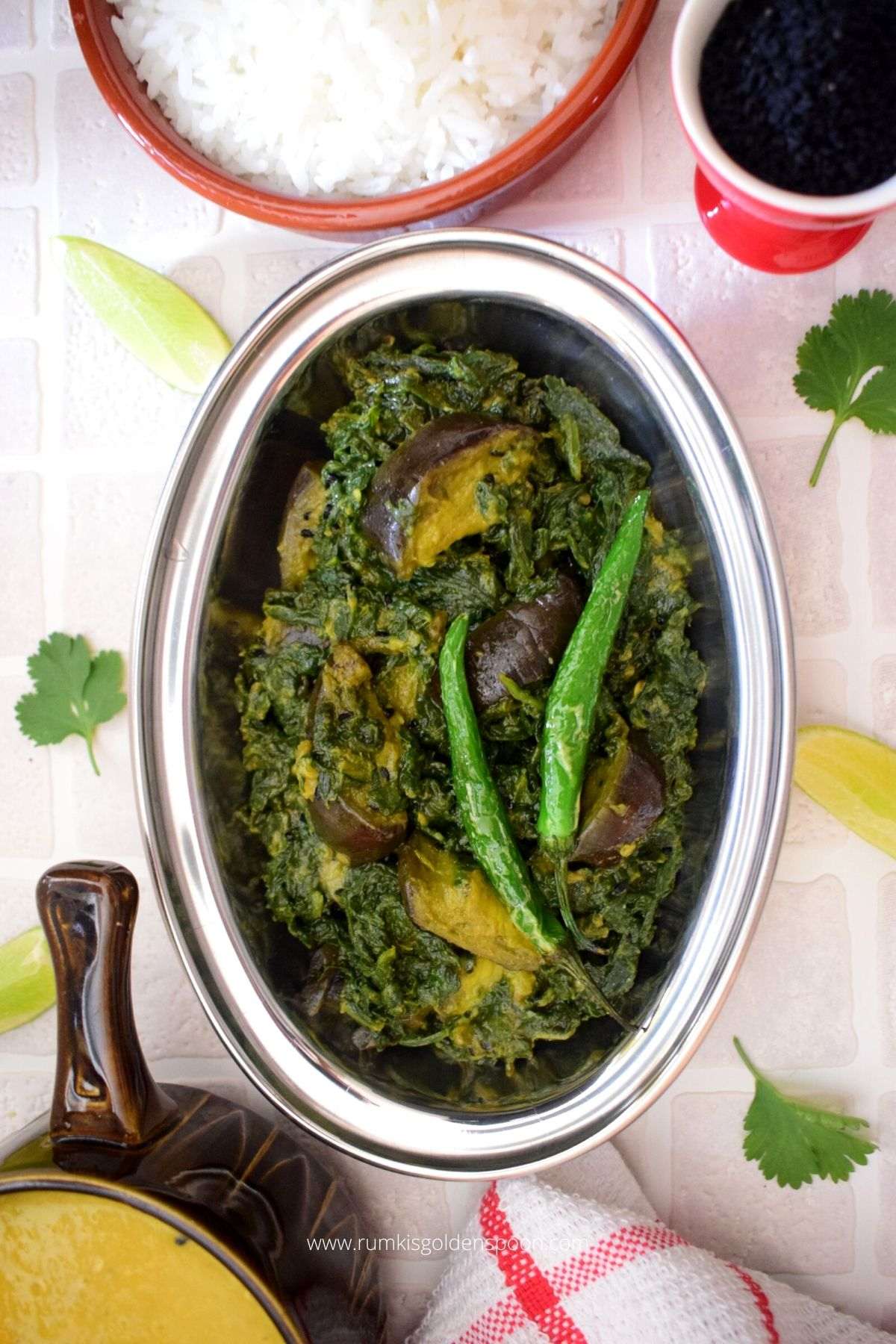 palong shaak recipe, palong shak recipe, bengali palak, begun diye palong shaak, palong shak recipe bengali, bengali palak saag recipe, bengali palak recipe, palong shaak bhaja, palong shaak recipe bengali, palak shak bengali recipe, palak baingan bengali recipe, bengali traditional food, traditional food of Bengali, traditional bengali food, bengali food, vegetarian recipes of india, vegetarian recipes in India, bengali food recipes, recipes of bengali food, homemade bengali food, niramish recipe, bengali veg recipe, bengali vegetable recipe, palak recipe, palak recipes, palak recipe Indian, Indian recipe with spinach, shaak recipe, spinach recipe Indian, Rumki's Golden Spoon