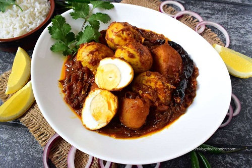 bengali egg curry, dim kosha, dimer kosha, bengali egg curry recipe, egg kosha, egg curry bengali style, dimer kosha recipe, dim kosha recipe, egg kosha recipe, haser dim kosha, haser dimer kosha, egg kosha in bengali style, dim kosha bengali recipe, dim er kosha, how to make dim kosha, bengali egg curry with potato, bengali style egg curry with potato, dim kasha, dim kasha recipe, how to make egg kosha, Rumki's Golden Spoon