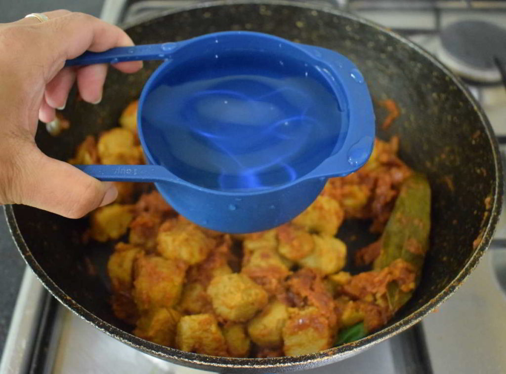 Meal maker curry Soya chunks curry recipe Soya chunks recipe Indian