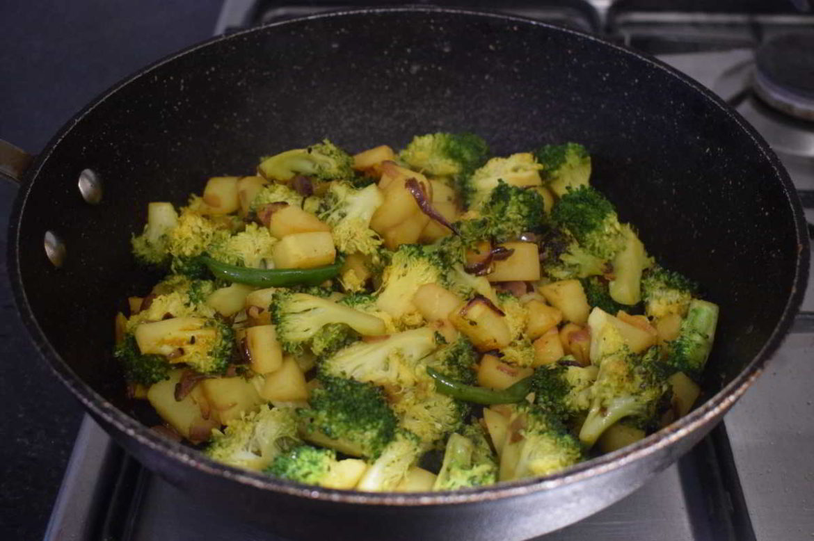 Broccoli bhaji recipe Potato broccoli stir fry Broccoli recipes Indian Rumki's Golden Spoon