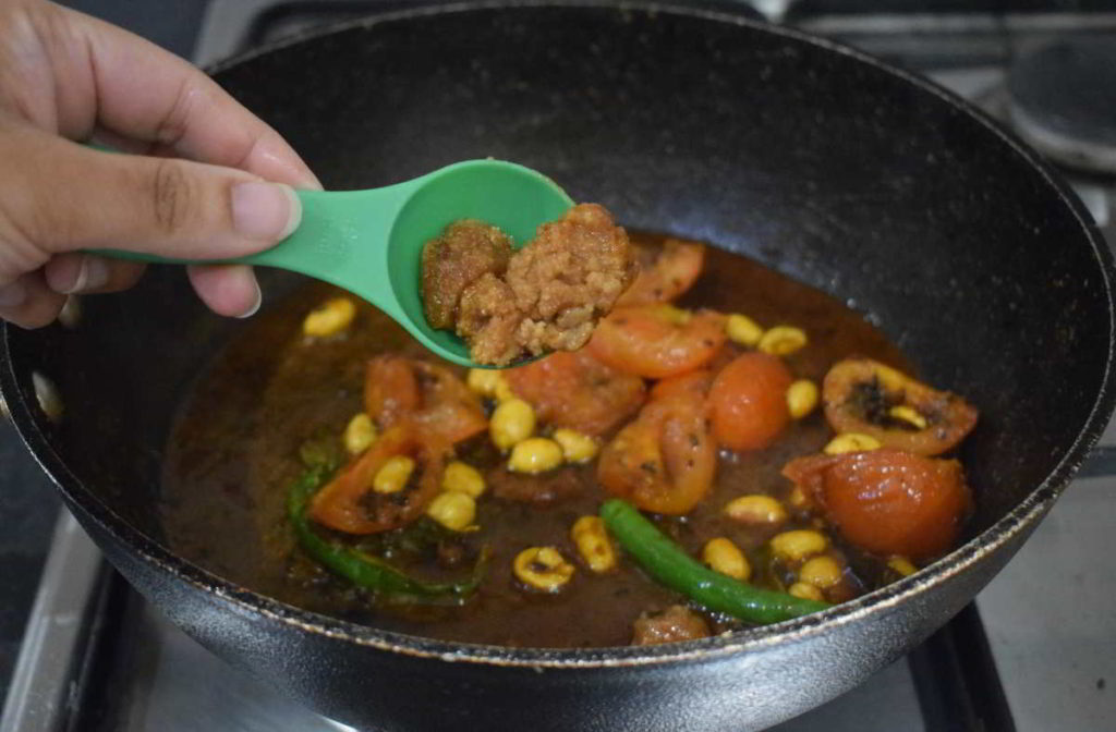 Gujarati khatti meethi dal Gujarati toor dal recipe How to make