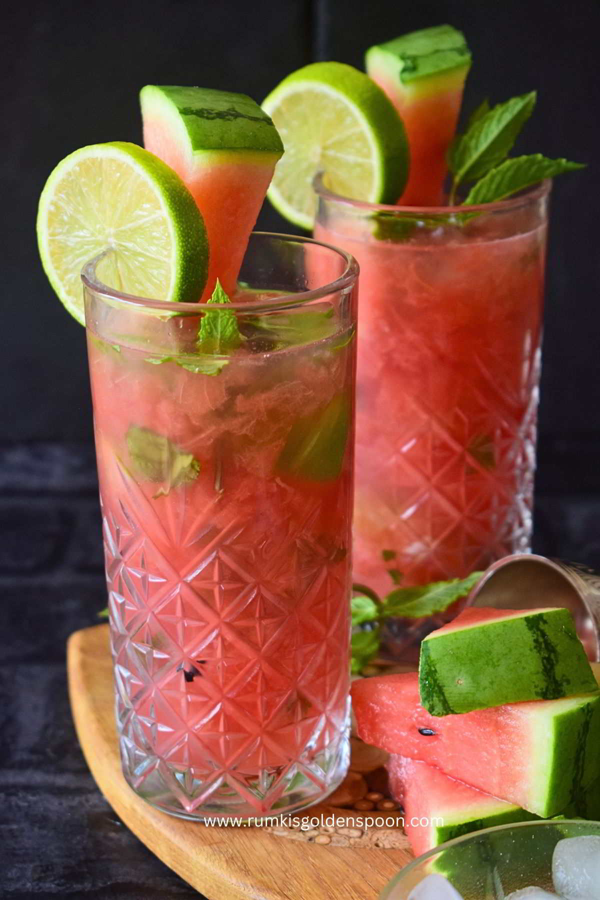 watermelon mojito, watermelon mojitos, watermelon mojito recipe, mojito recipe non-alcoholic, watermelon mojito mocktail, watermelon mint mojito, how to make watermelon mojito, watermelon mojito without alcohol, watermelon refreshing drink, watermelon mint mojito recipe, Rumki's Golden Spoon